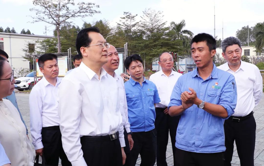 自然资源部到华体会官方网页版开展新一轮找矿突破战略行动专题调研2.jpg