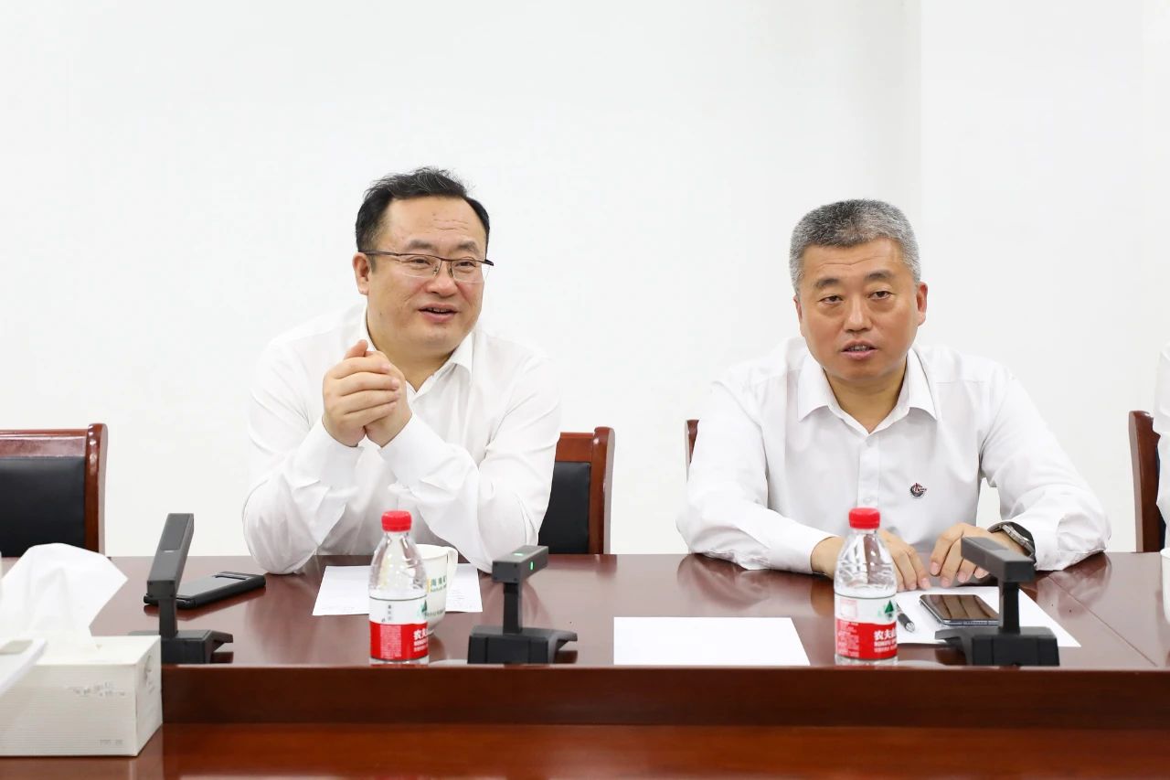 中海石油气电集团到访华体会官方网页版3.jpg