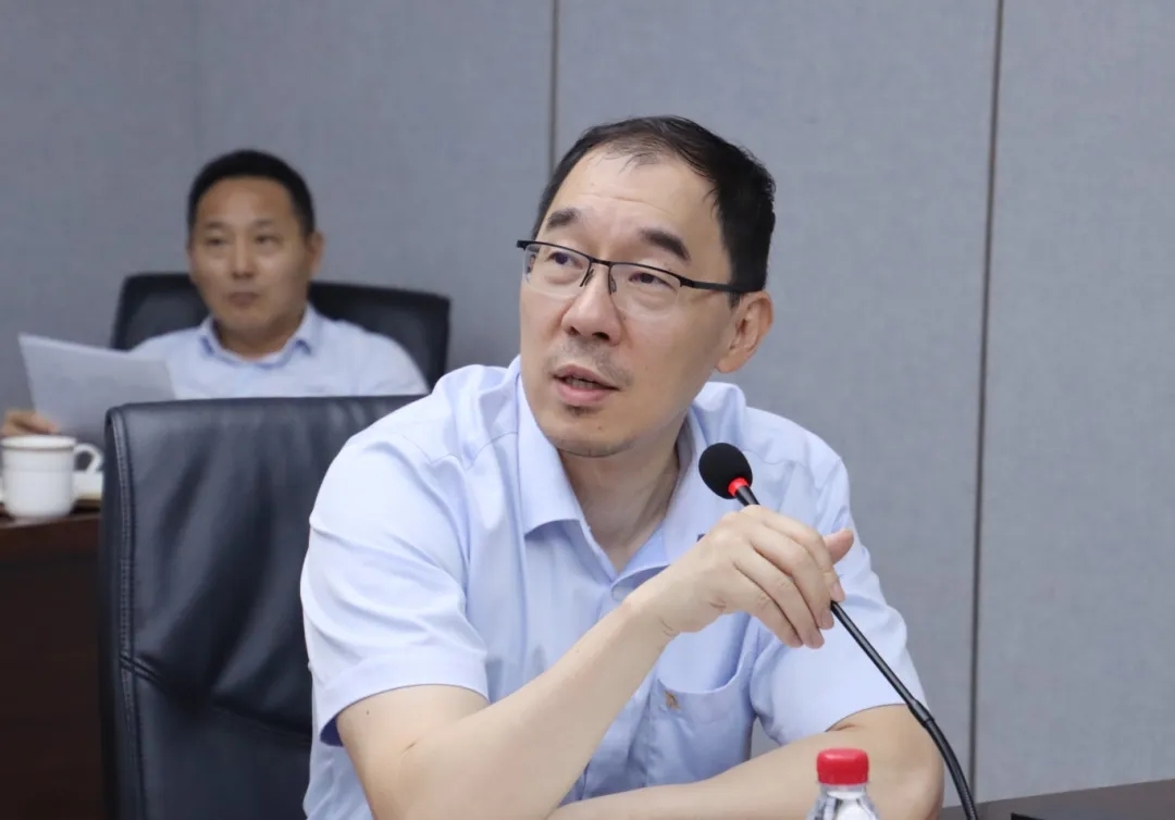 华体会官方网页版召开“安全生产月”动员大会3.webp_副本.jpg