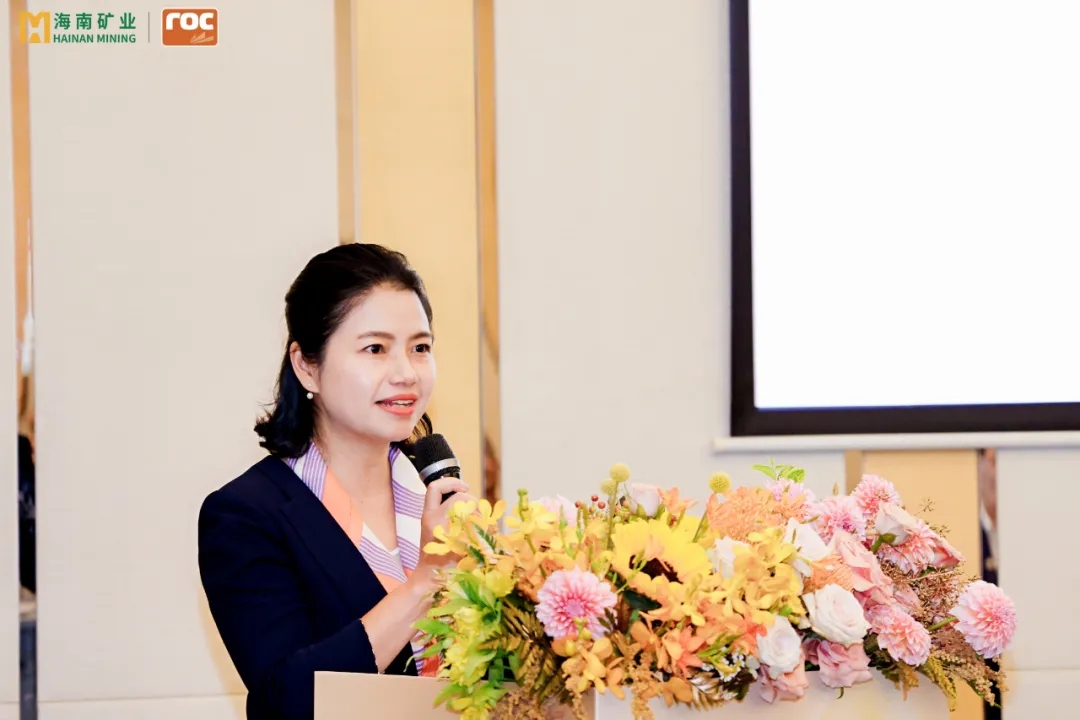 华体会官方网页版举行油气业务专题投资者交流活动1.jpg
